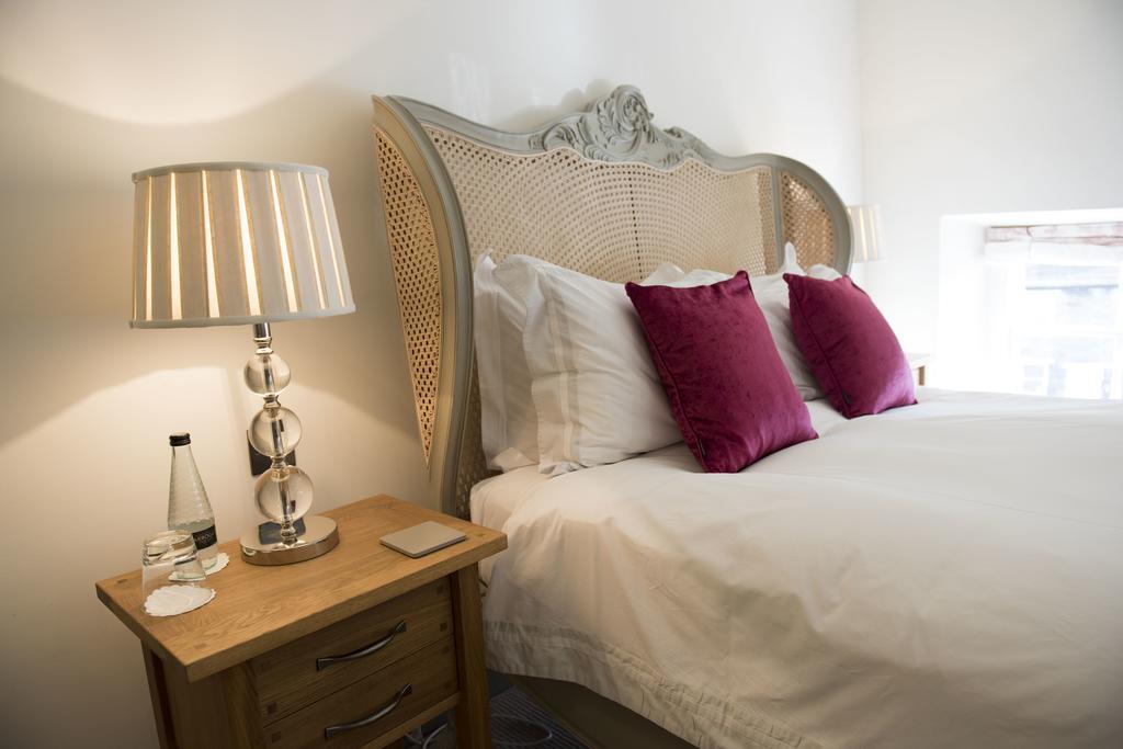 The Priory Bed & Breakfast มิดเดิลแฮม ภายนอก รูปภาพ