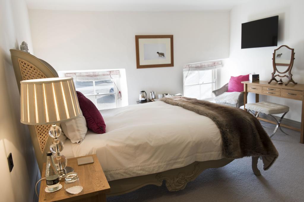 The Priory Bed & Breakfast มิดเดิลแฮม ภายนอก รูปภาพ